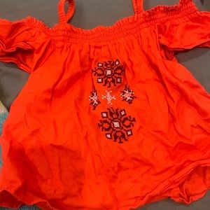 2T cold shoulder blouse
